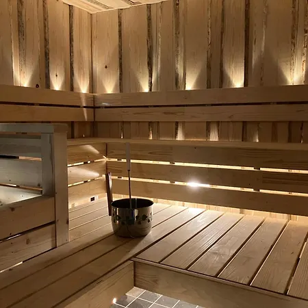 Havu Laajavuori - Luksushuvila Keskellae Suomalaista Metsaeae, Villa Jyväskylä